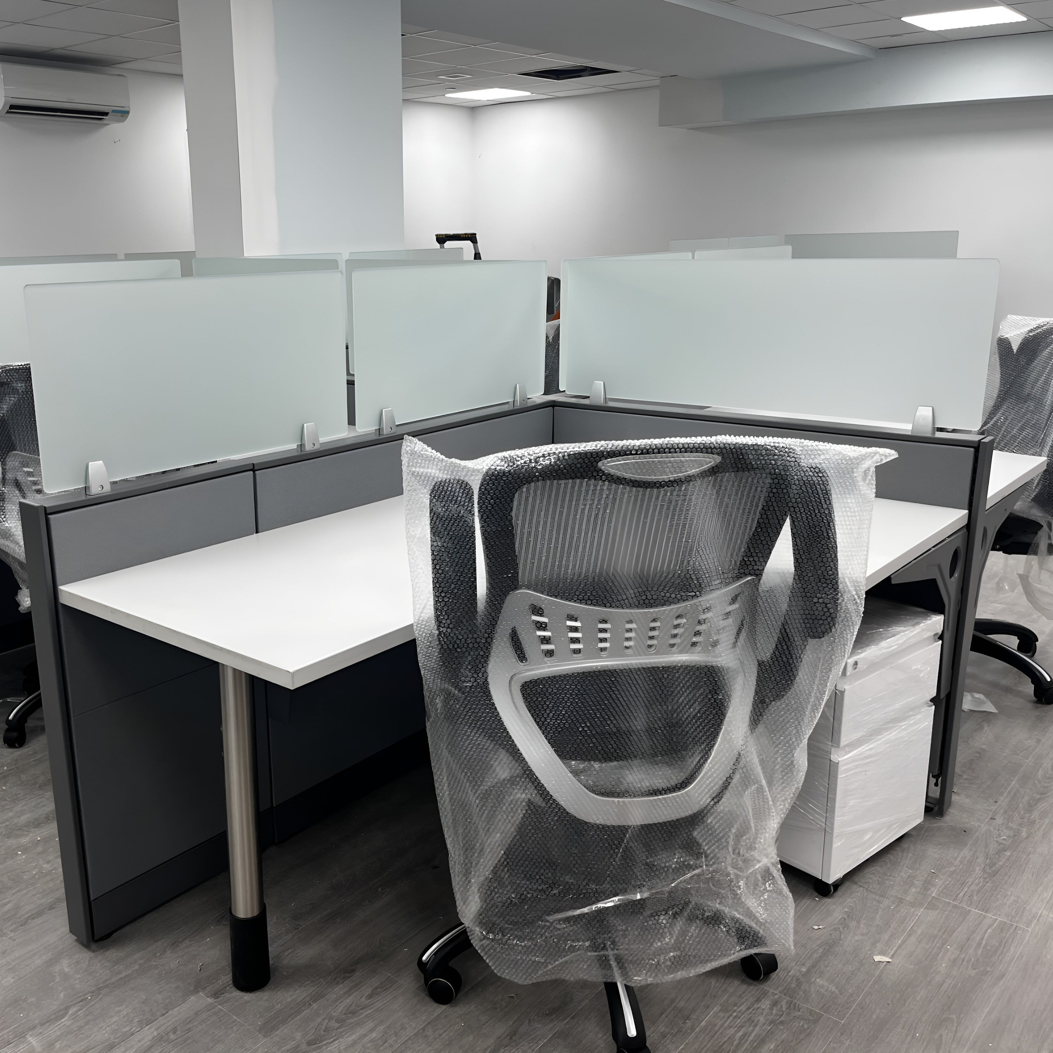 Steelcase Glass L-Shape Cubicle
